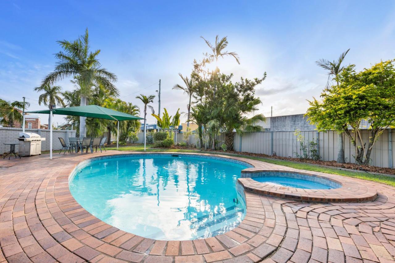 Rockhampton Riverside Central Hotel Official Exterior photo